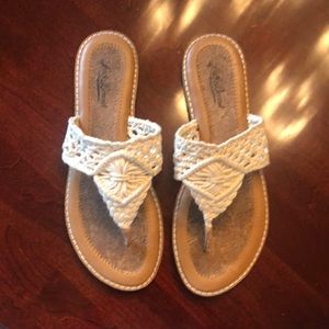 Women’s flip flops